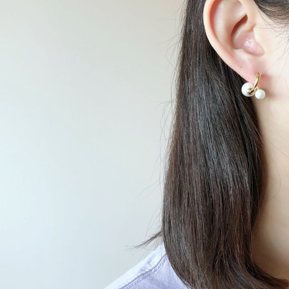 Gold Pearl Crossover Earrings - Picture 5 of 6